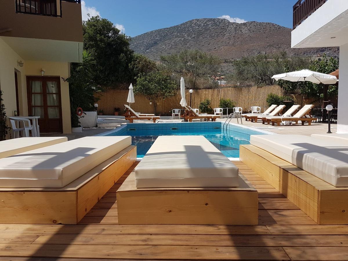 Sirocco Apartments خيرسونِسوس المظهر الخارجي الصورة